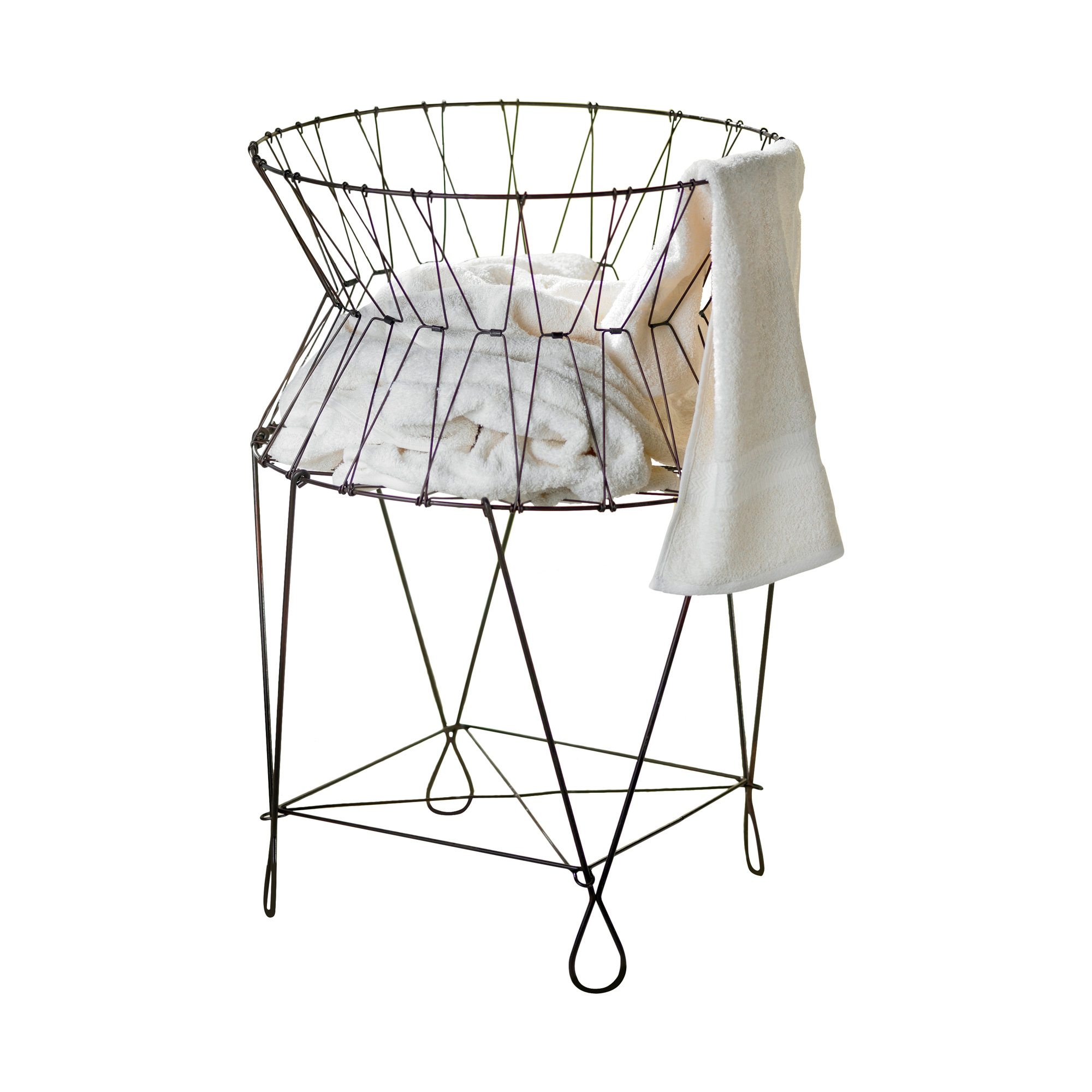 Laurel Foundry Modern Farmhouse Vintage Wire Laundry Hamper & Reviews